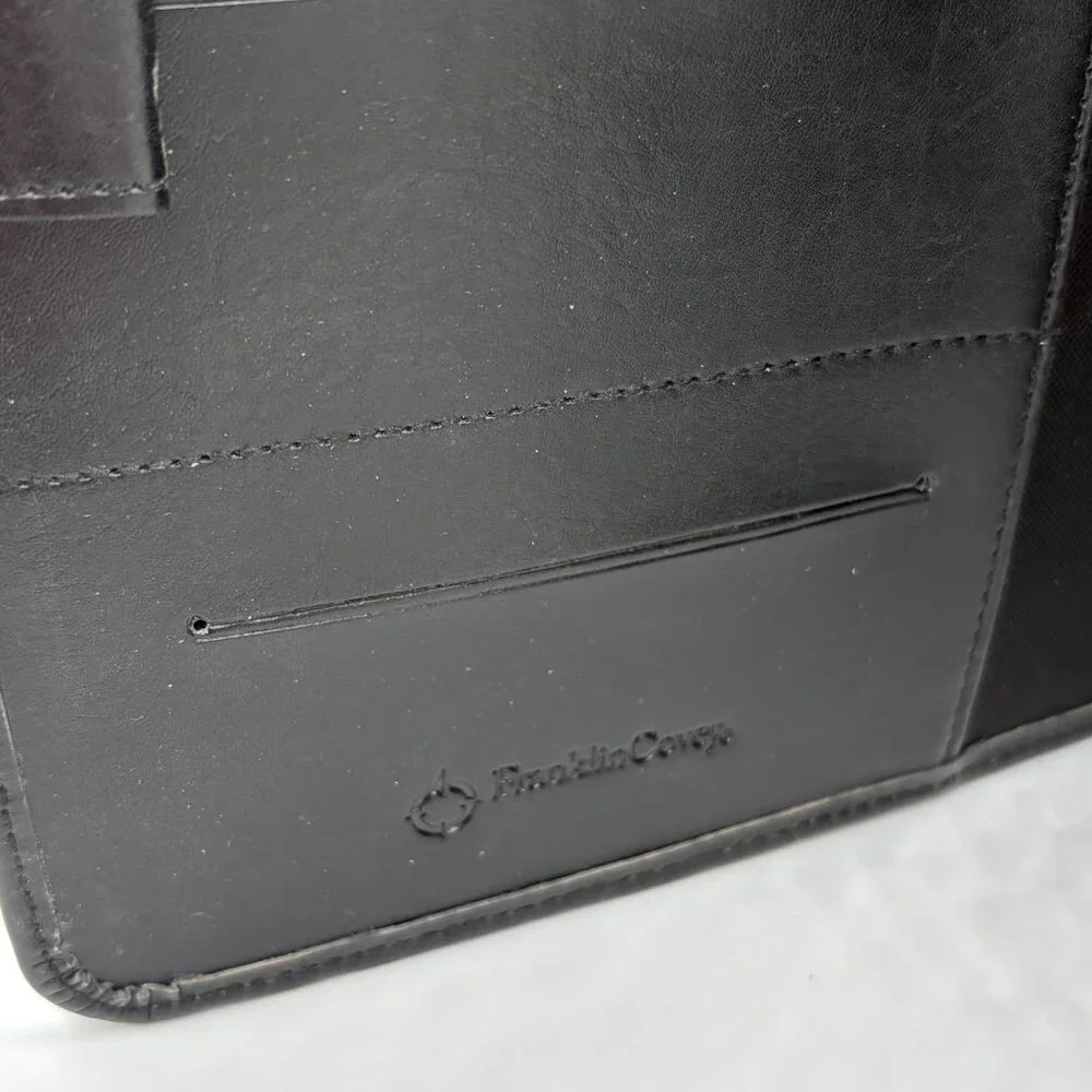 Franklin Covey Black Leather Zip Binder Planner Organizer 7-Ring With Card Slots